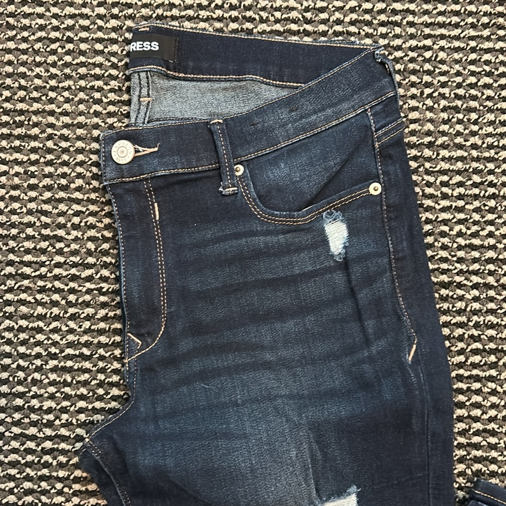 Express Women's Navy Distressed Skinny Jeans - Picture 2 of 7